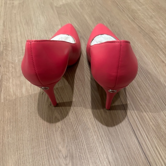 Bright Fuschia - Coach pumps - Picture 3 of 3